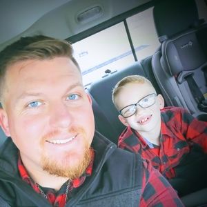 Meet your Posher, Johnathan